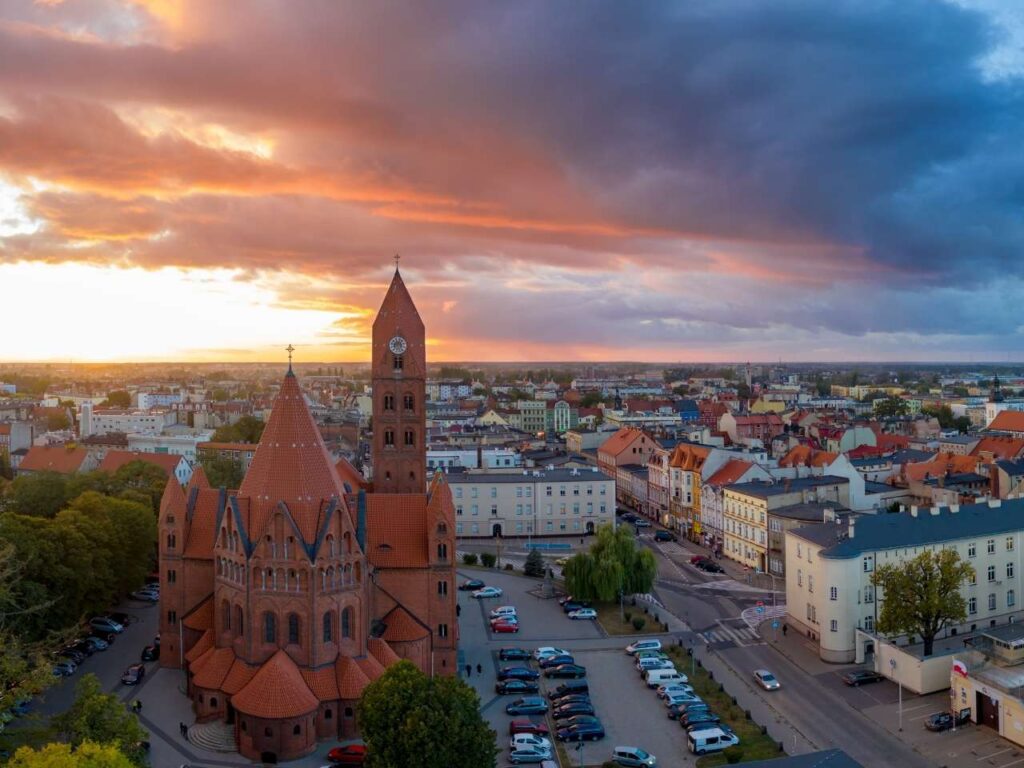 Ostrów Wlkp Ubezpieczenia Komunikacyjne, domów, mieszkań, Firmowe, auta, kosztów leczenia